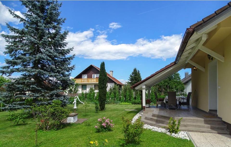 Apartmaji Cujez Recica ob Savinji Luaran gambar